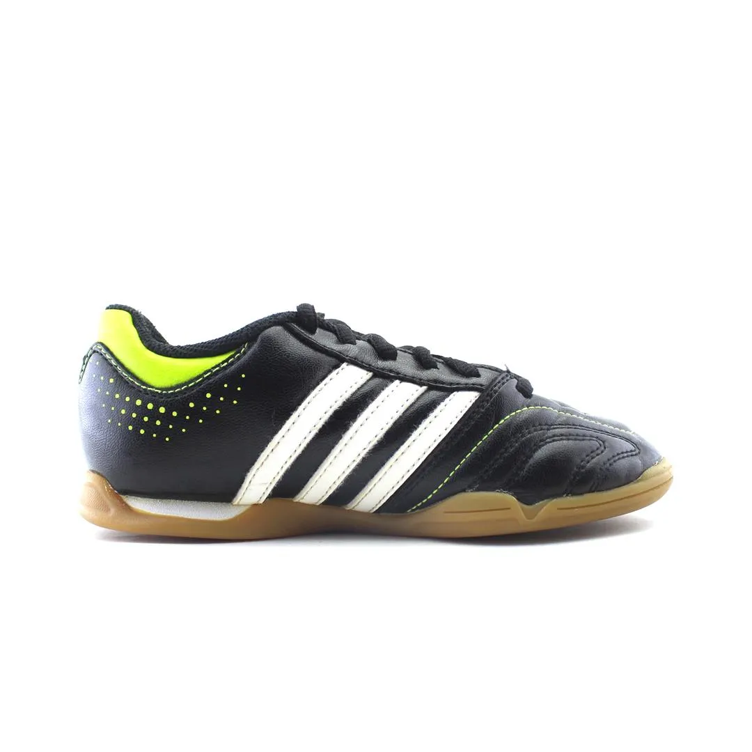 ADIDAS  11 QUESTRA