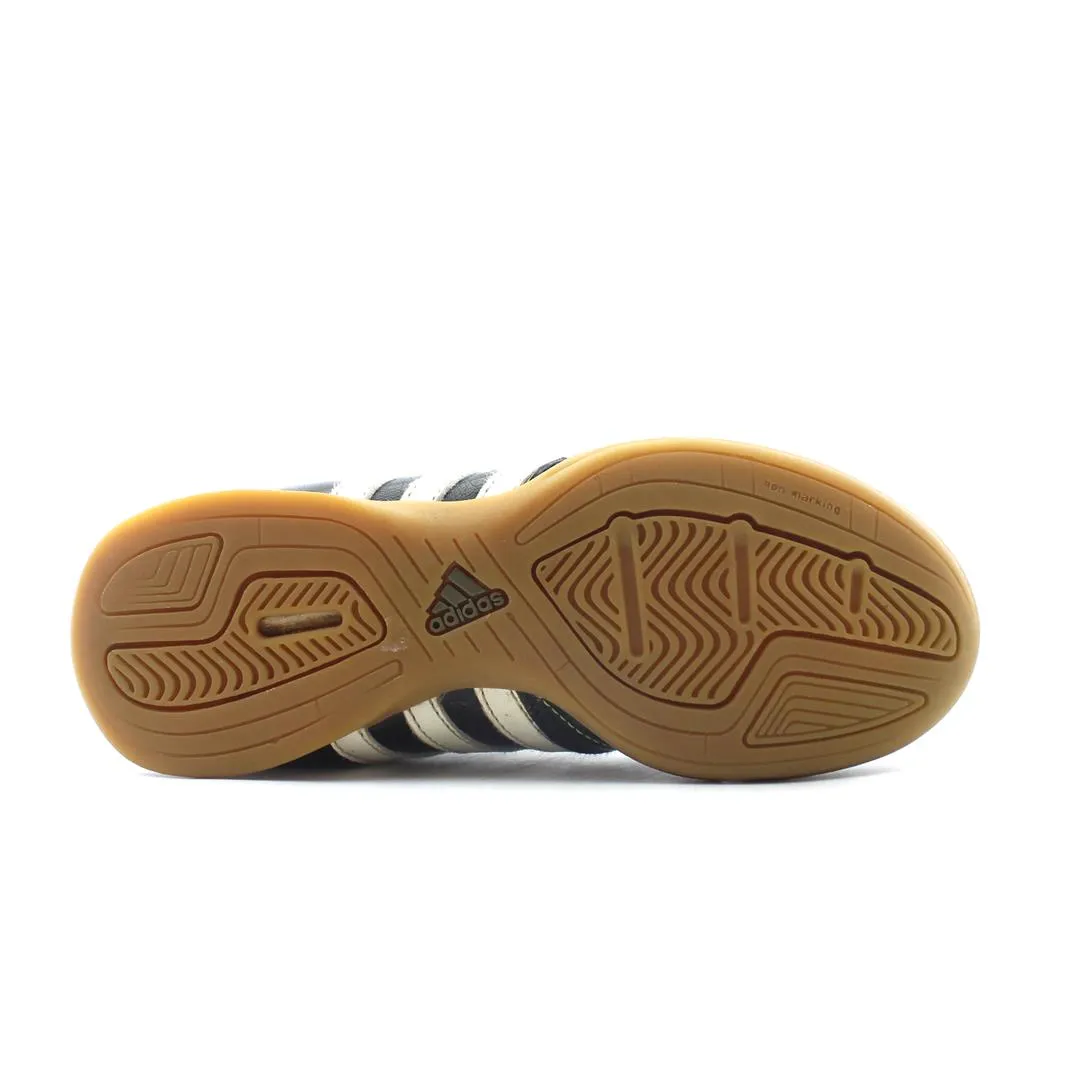 ADIDAS  11 QUESTRA