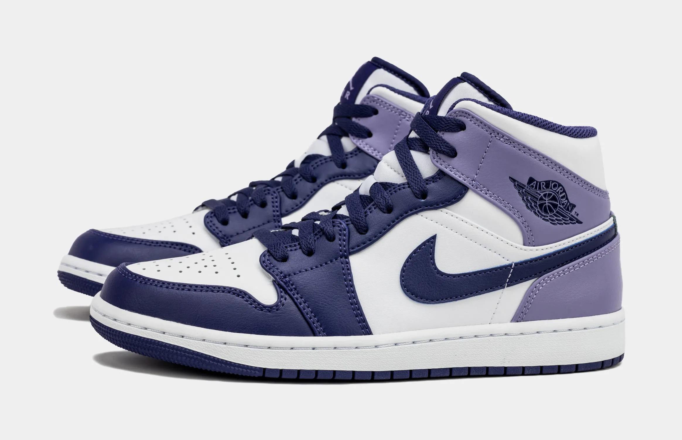 Air Jordan 1 Retro Mid Sky J Purple Mens Lifestyle Shoes (Purple/White)