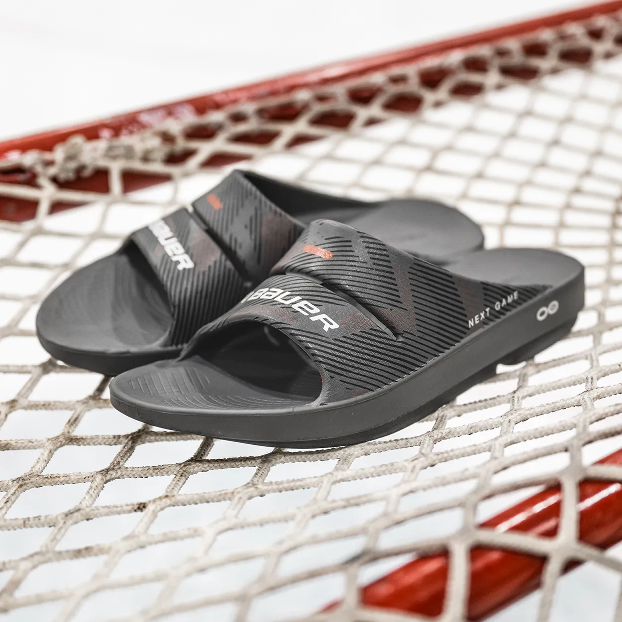 BAUER | OOFOS NEXT GAME SPORT SLIDE JUNIOR