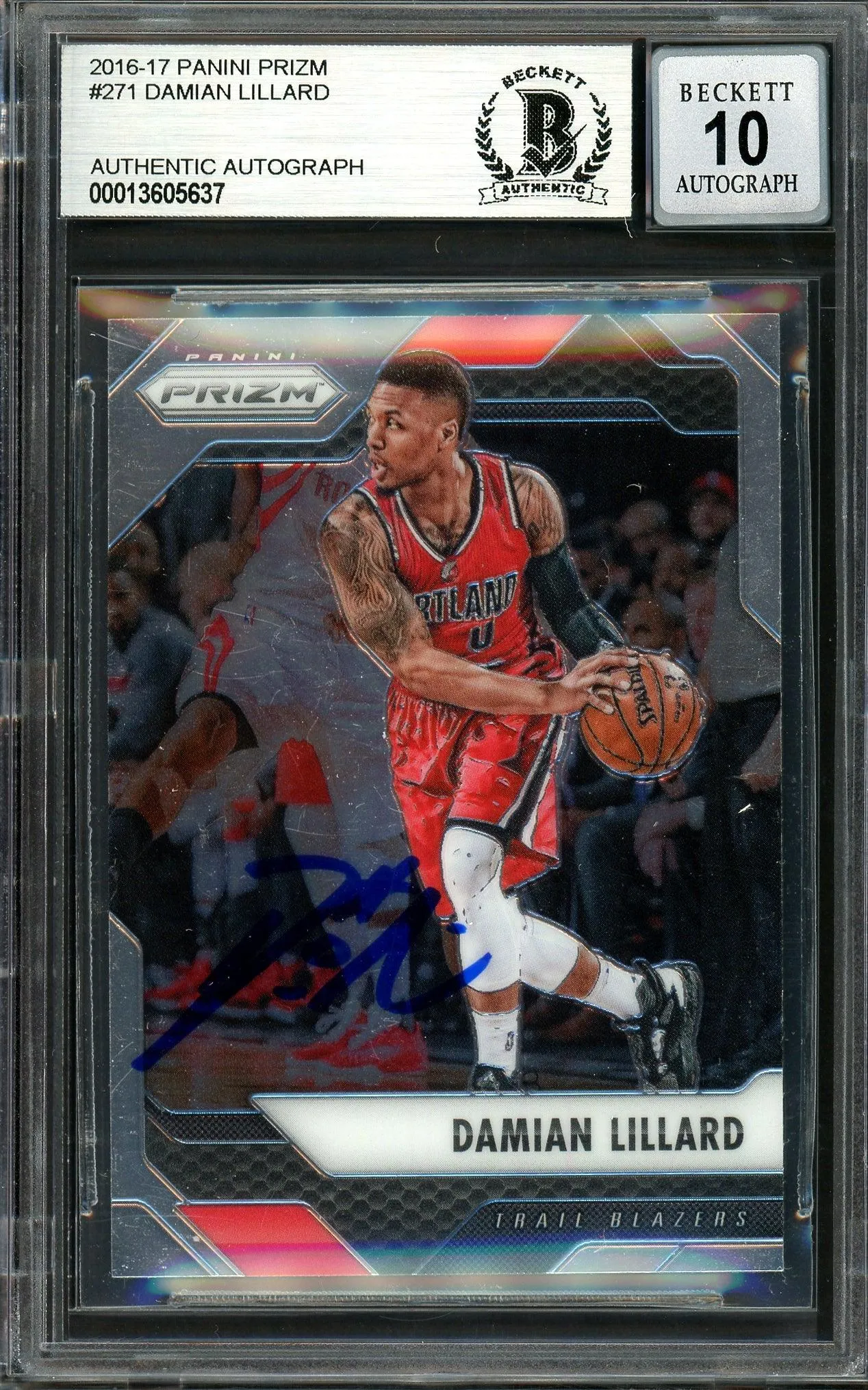 Damian Lillard Autographed 2016-17 Panini Prizm Card #271 Portland Trail Blazers Auto Grade Gem Mint 10 Beckett BAS #13605637