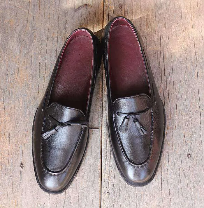 Handmade Black Leather Tussle Loafer