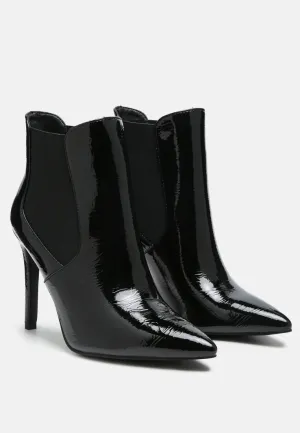 MOLINA High Heeled Chelsea Boot In Black