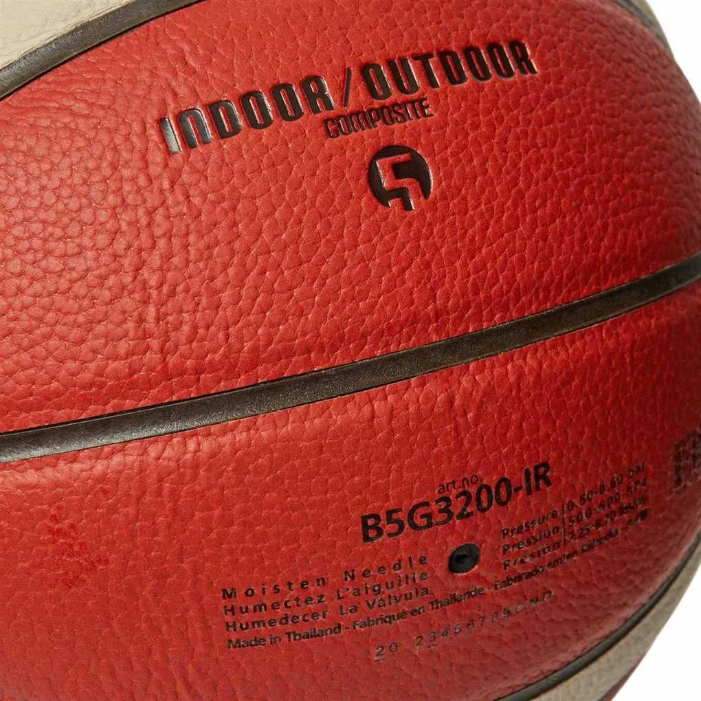 Molten Basketball Ireland Indoor/Outdoor Basketball - Size 5