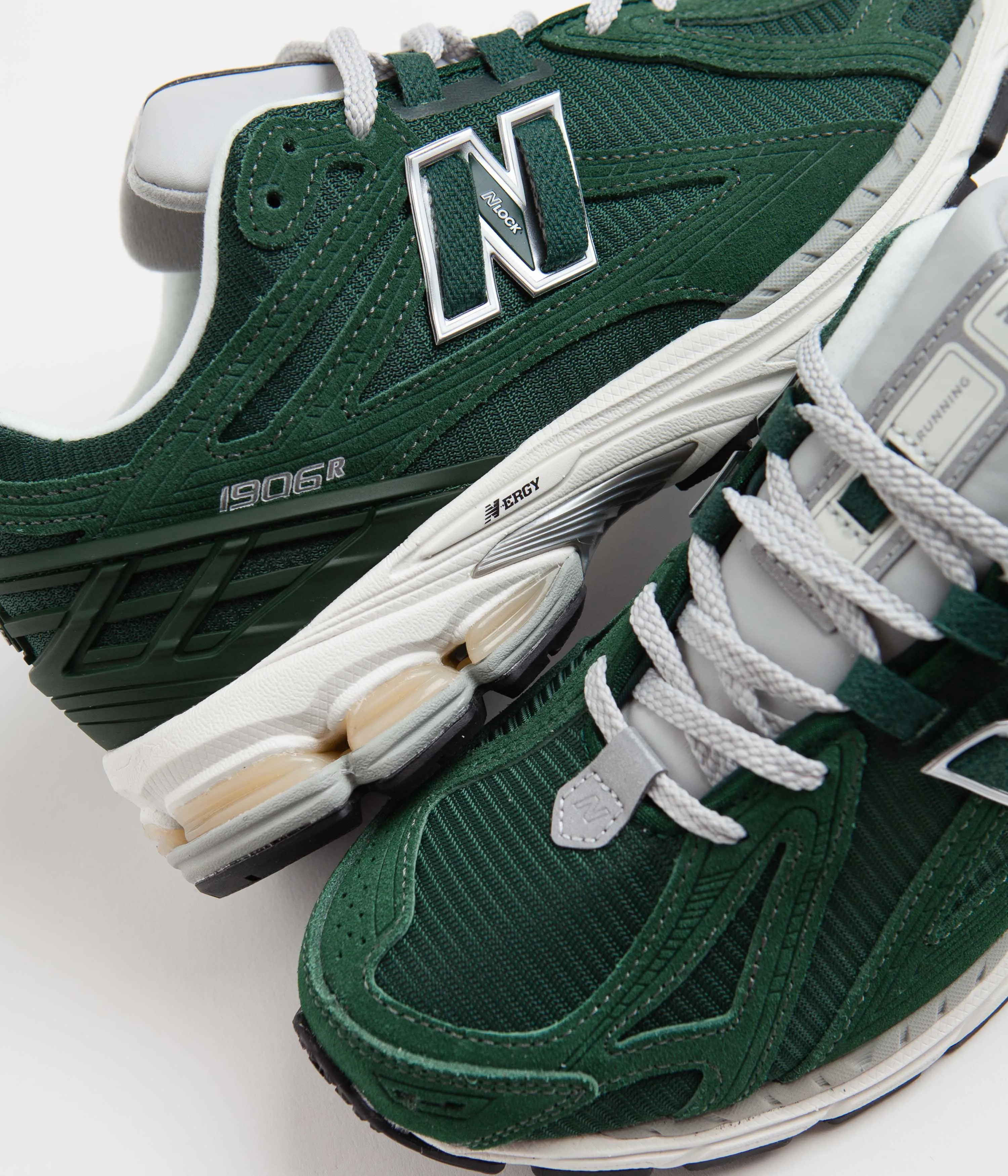 New Balance 1906 Shoes - Nightwatch Green