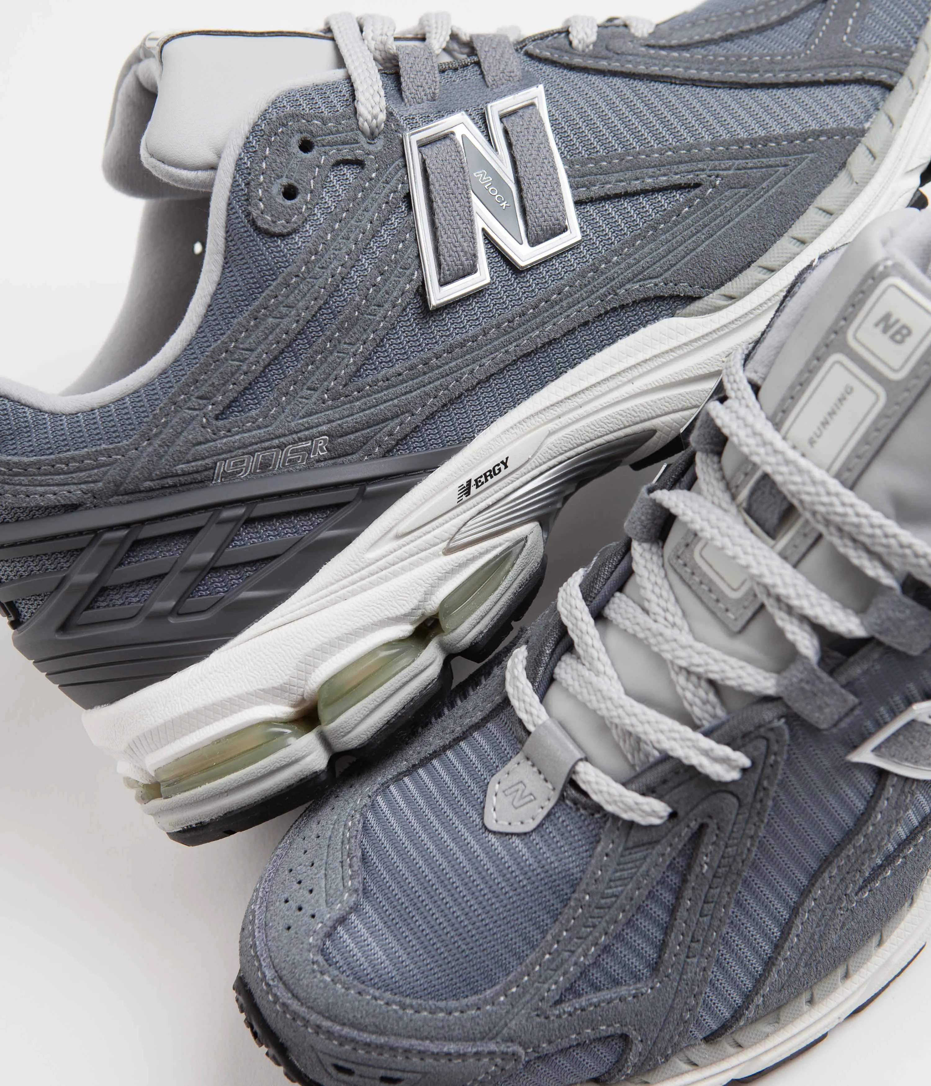 New Balance 1906 Shoes - Titanium