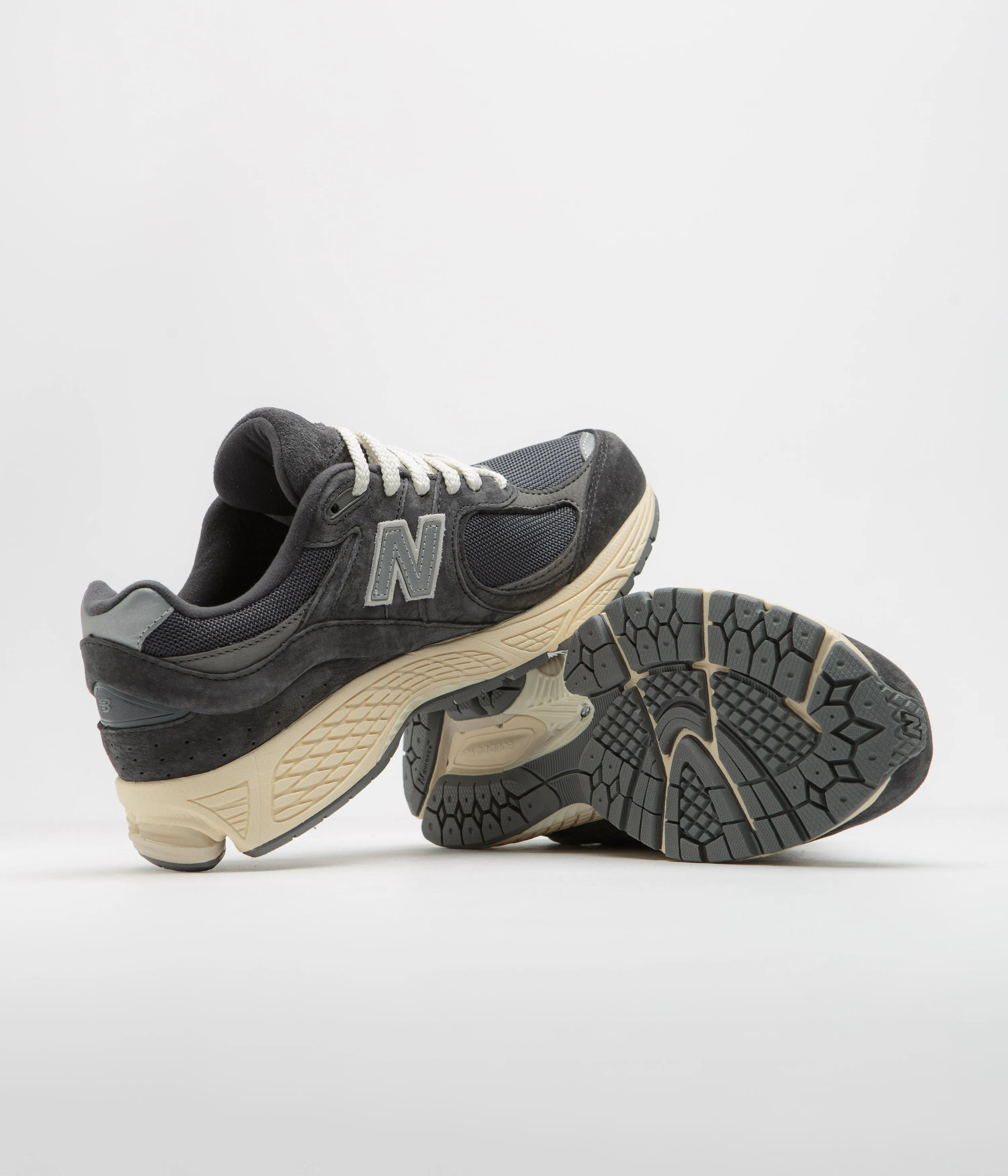 New Balance 2002R Shoes - Phantom