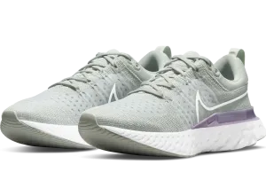 Nike Women's React Infinity Run Flyknit 2