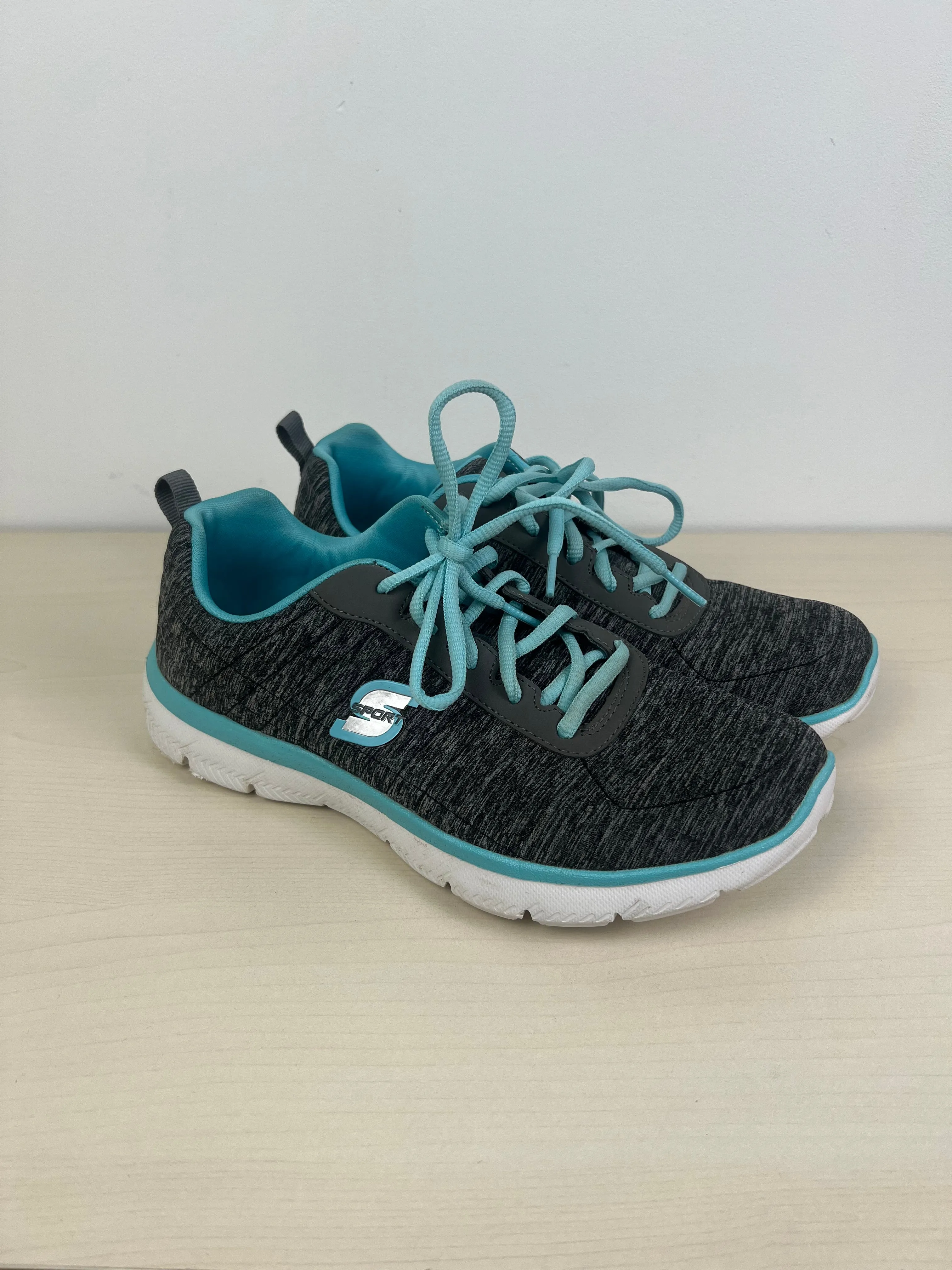 Shoes Athletic By Skechers  Size: 8.5