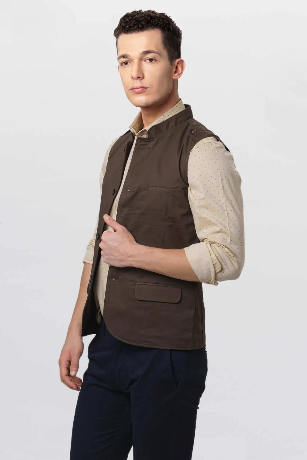 Slim Fit Bandhgala Sleeveless Jacket