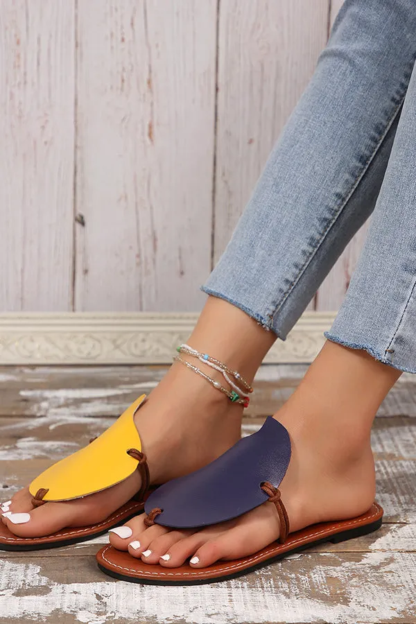 Stylish Flip-Flop Contrasting Sandals